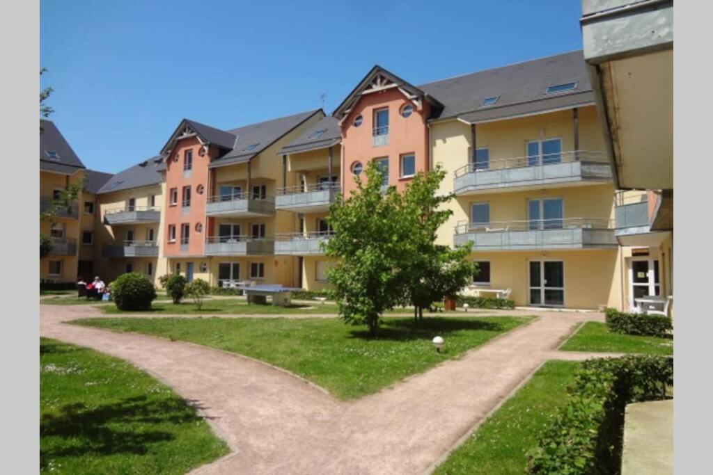 Chez Patrick Apartment กรองด์คอมป์-เมซี ภายนอก รูปภาพ